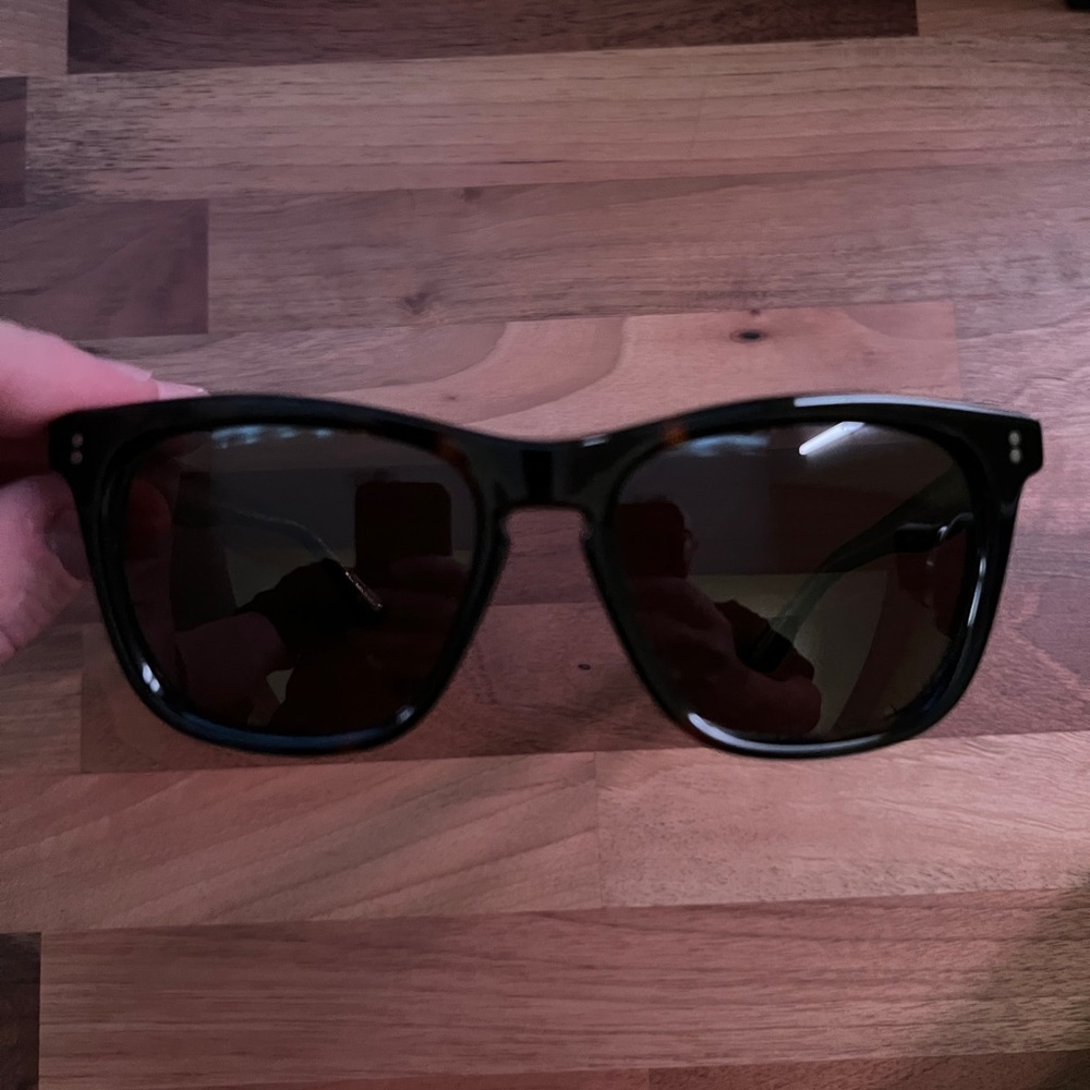 EUC Oliver Peoples Lynes Sun sunglasses True Brown Polar